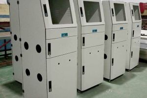 鈑金加工機柜表面為什么要噴漆
