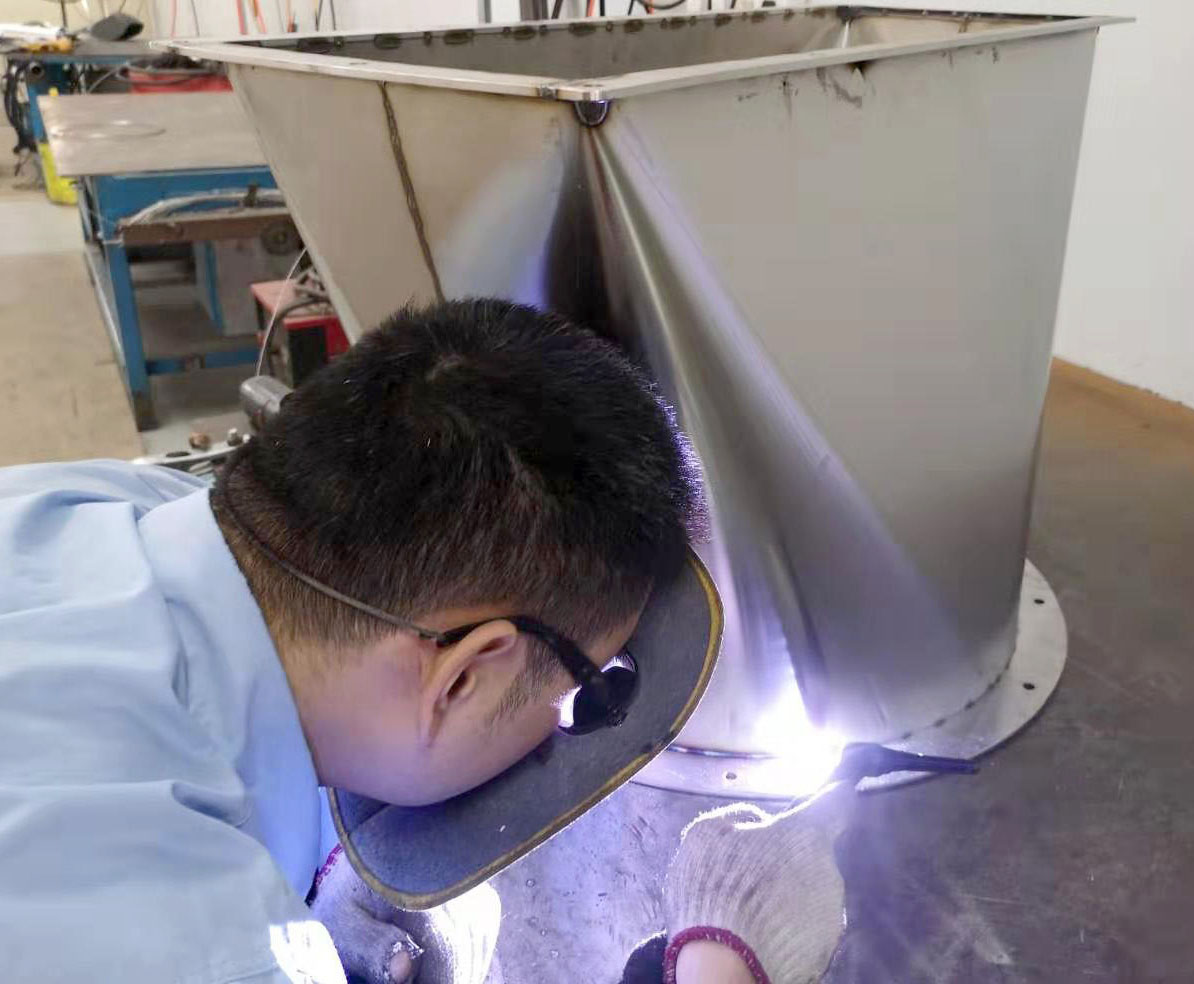 焊接加工工藝中聯接方法和特點