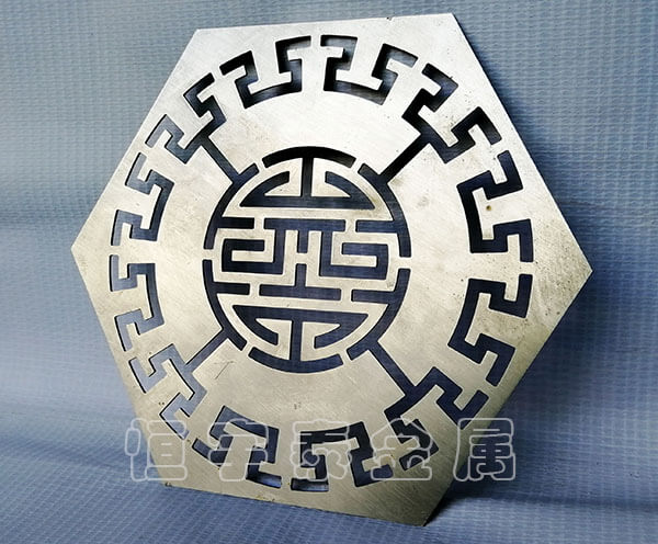 激光切割加工過程中出現光斑應怎么辦