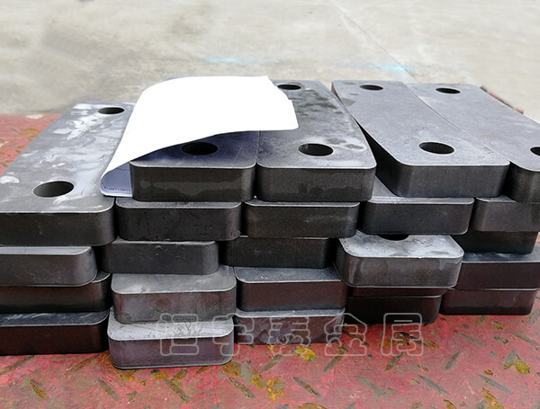 詳細探討激光切割加工與傳統鈑金加工這兩個行業的長處和短處