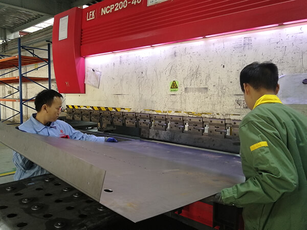 在鈑金加工過程中 CNC加工刀具備哪些特點